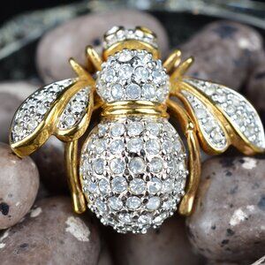 Joan Rivers Bumble Bee Brooch Gold Tone Rhinestone Studded Pin Crystal Jewelry